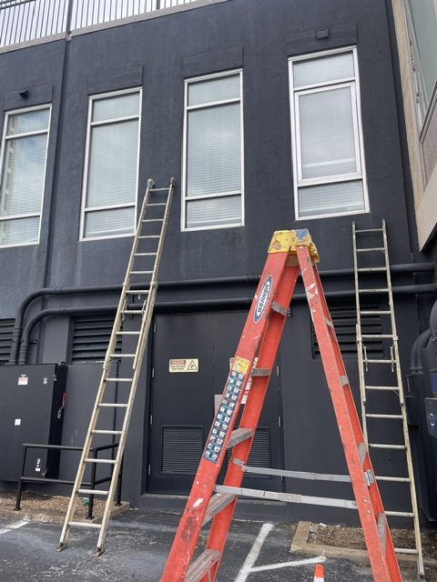 dark commercial exterior by 99 Dollar Painter in Middle Tennessee